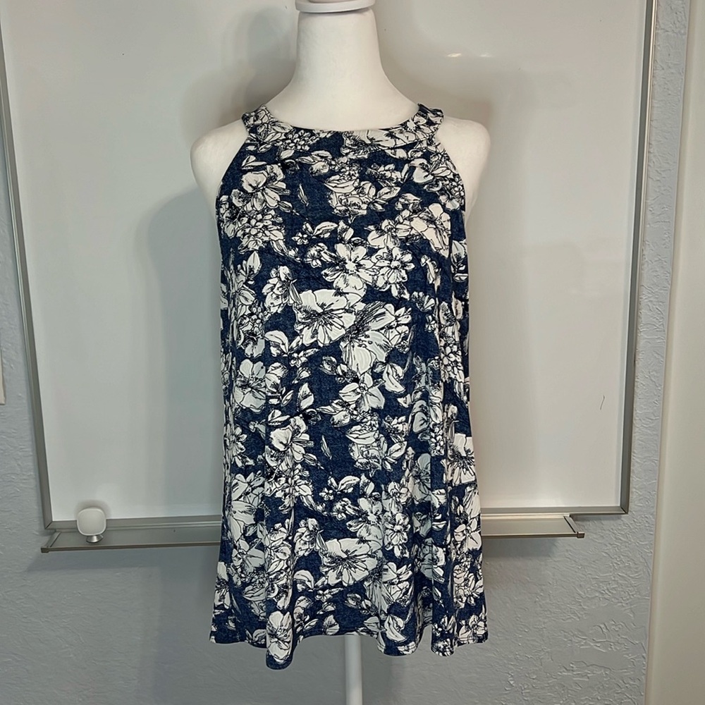 Fortune & Ivy Floral Blue White Halter Tank Medium